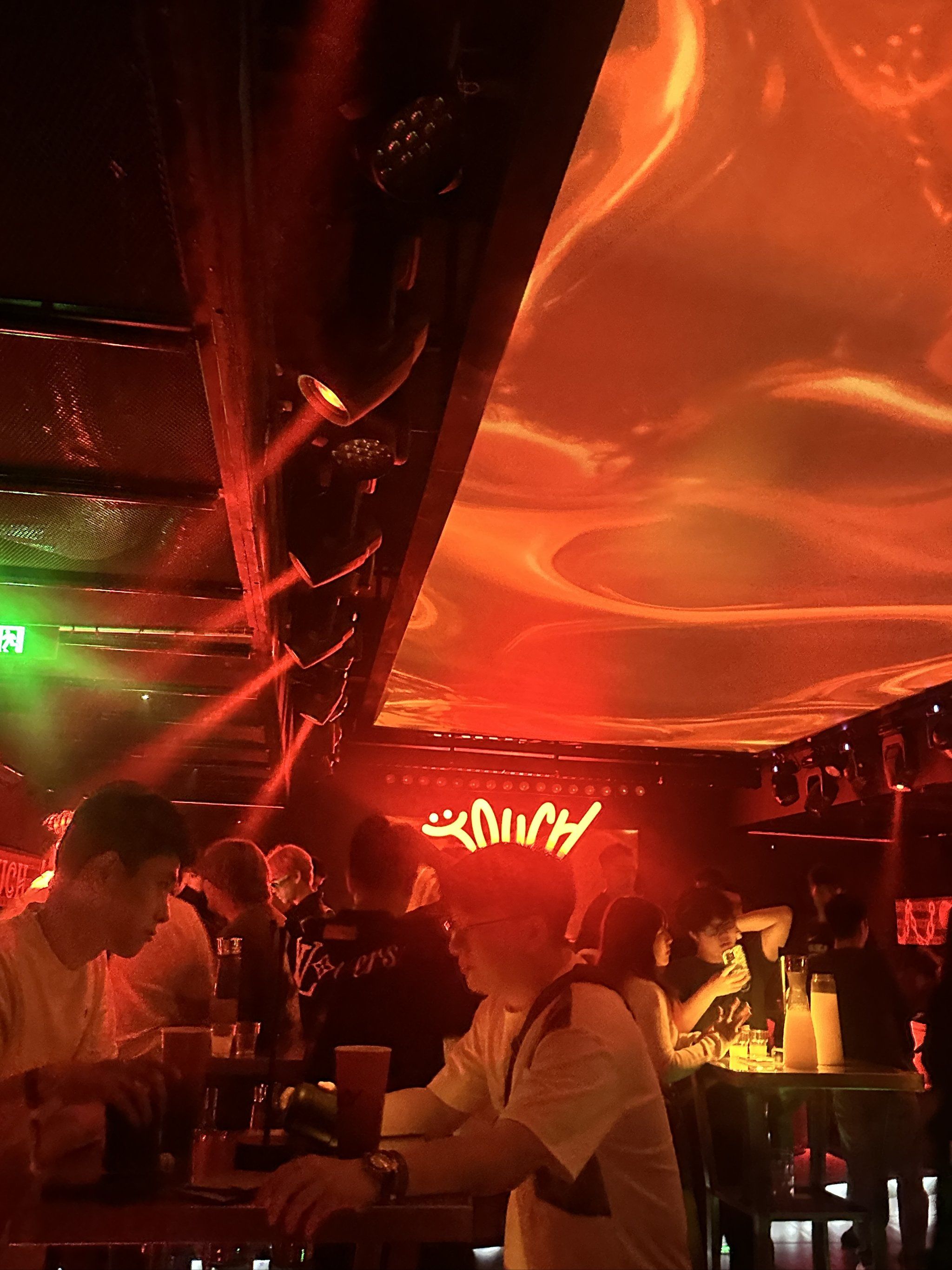 济南商务ktv价格及商务ktv怎么算解析-历下区ktv预定